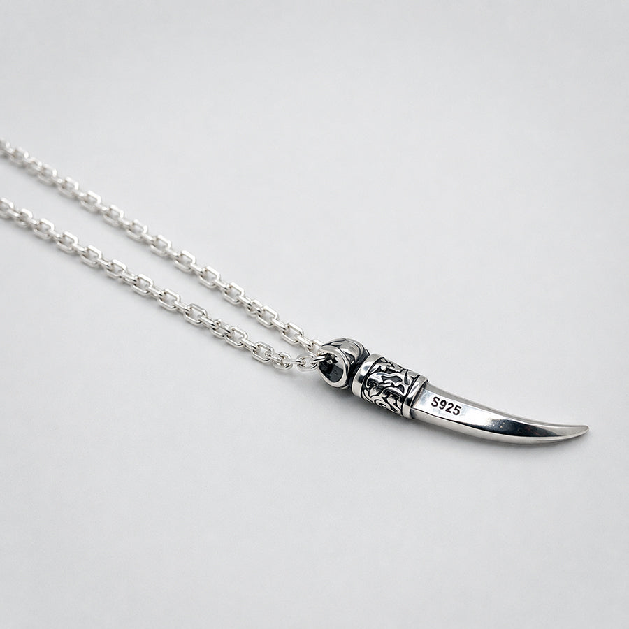 Collar Colmillo