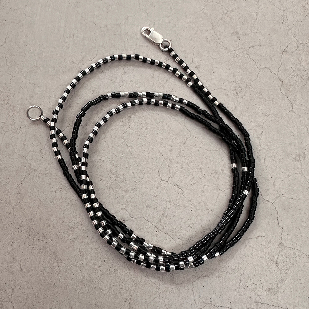 Pulsera Mostacillas Miyuki Negro/Plata